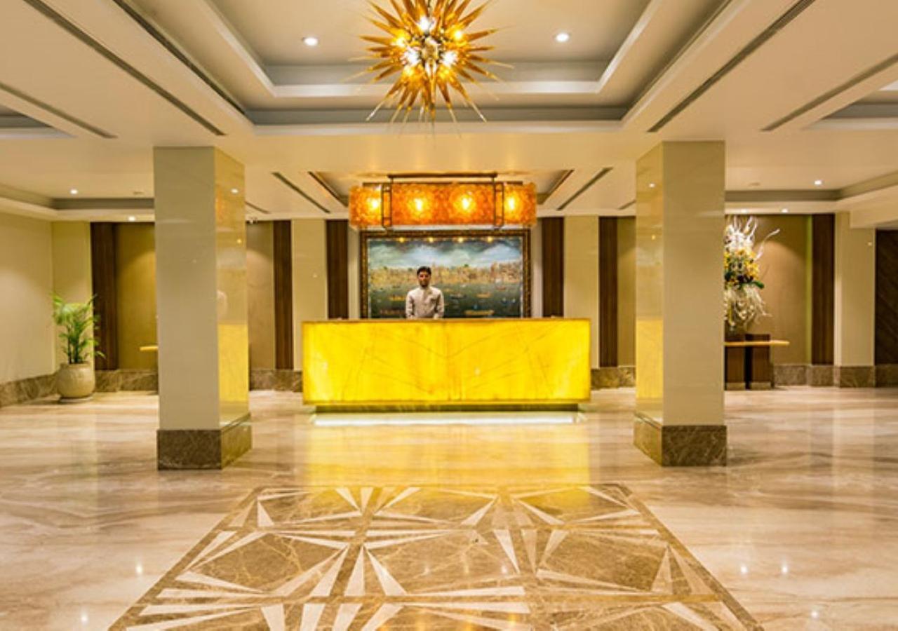 The India Benares Hotel Exterior photo